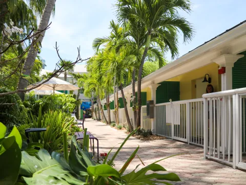 Almond Tree Inn - Adults Only