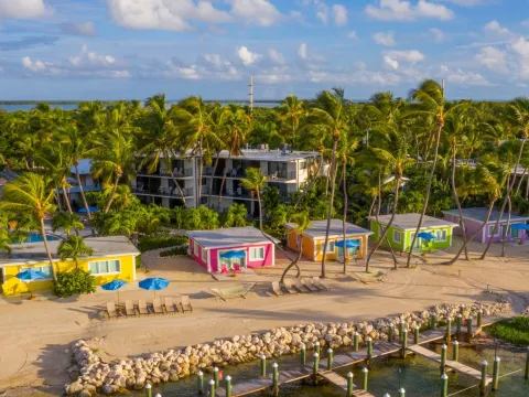 La Siesta Resort & Villas
