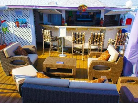 Pegasus International Hotel